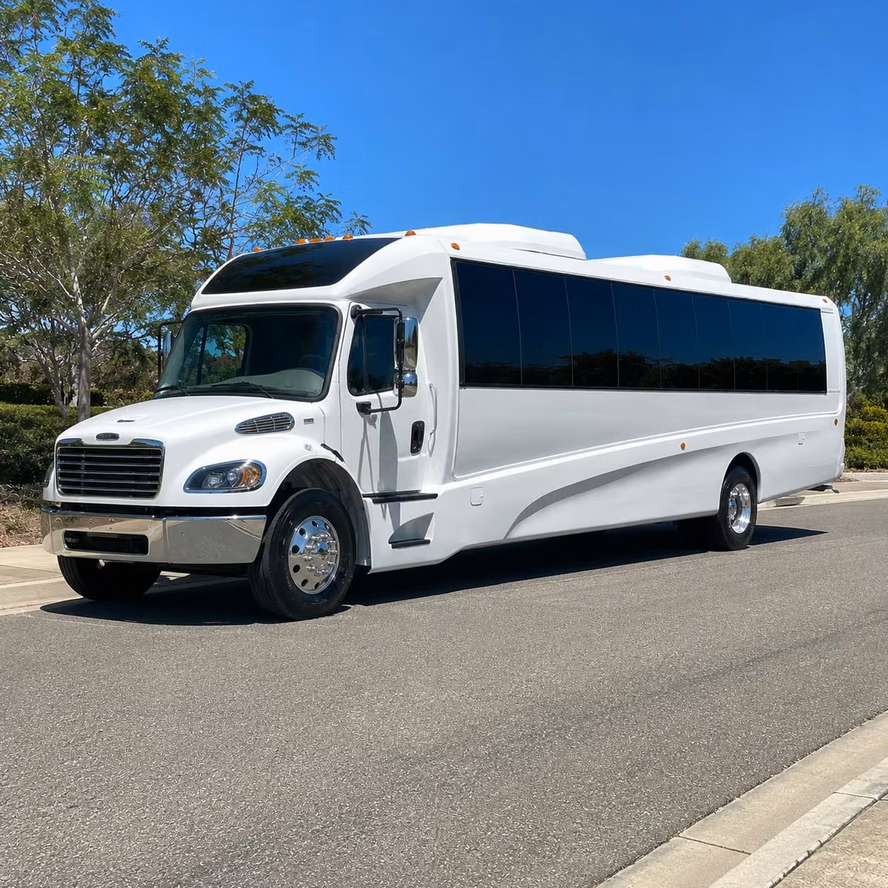 25 passenger minibus