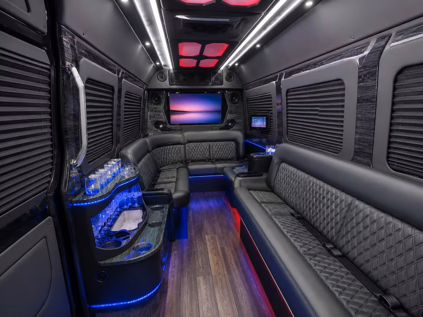 airport employee transfers between glendale and burbank bob hope airport