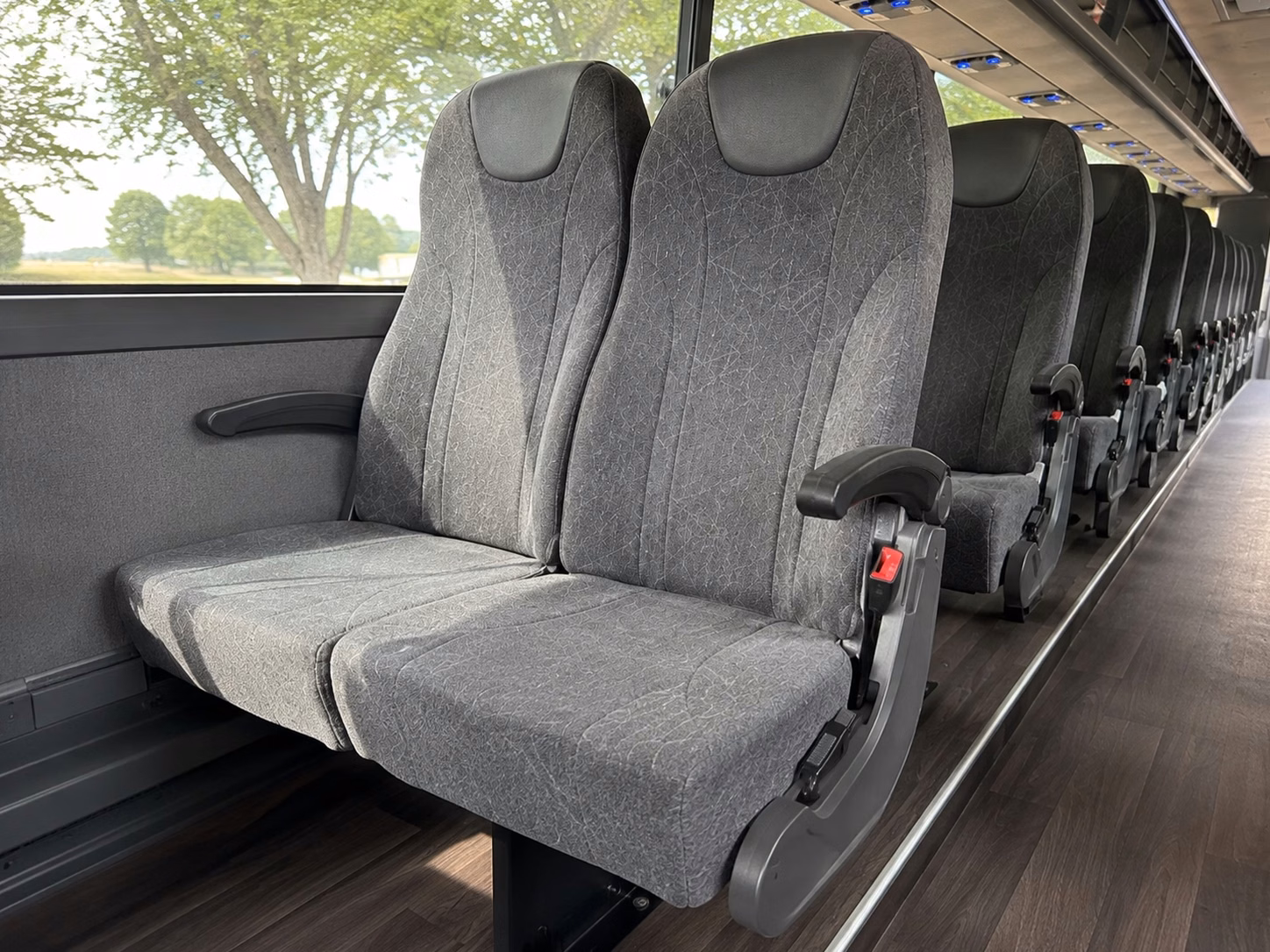 bridal party transportation that arrives in style in glendale