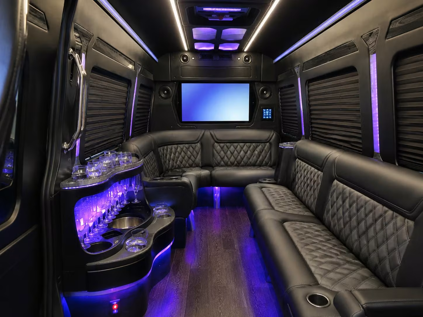 coordinating glendale prom transportation for large groups and multiple pickups
