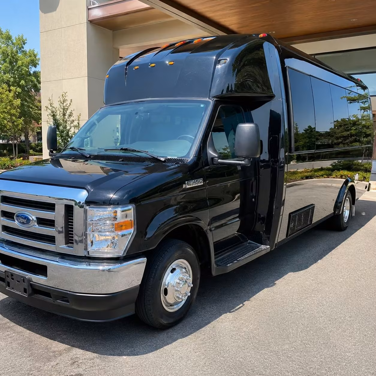 glendale government bus rentals