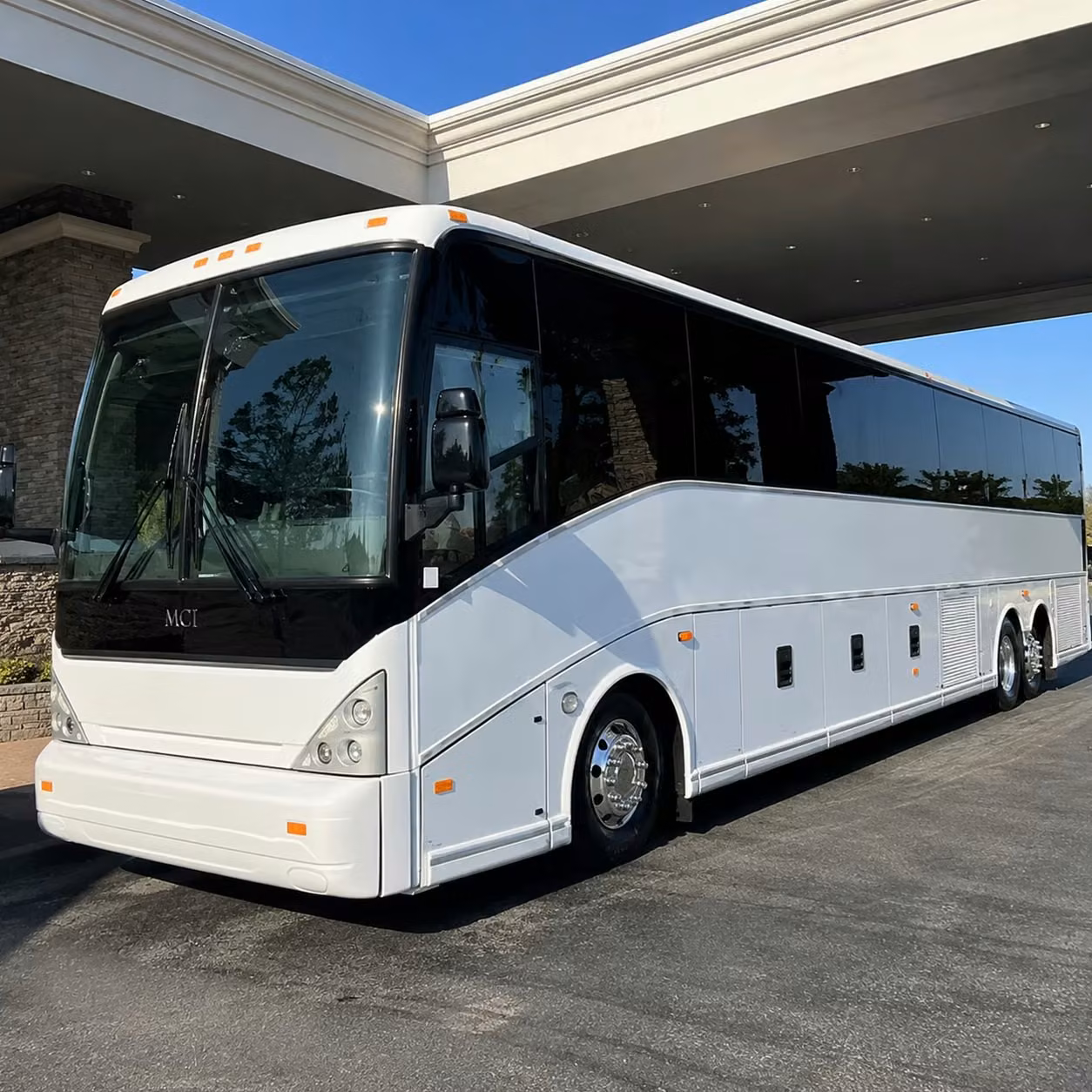 ontario international airport is a smart option for glendale groups heading east